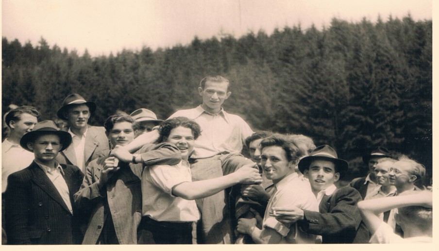 Schuetzenfestmontag 1950; Karl Pfeiffer (Geck)